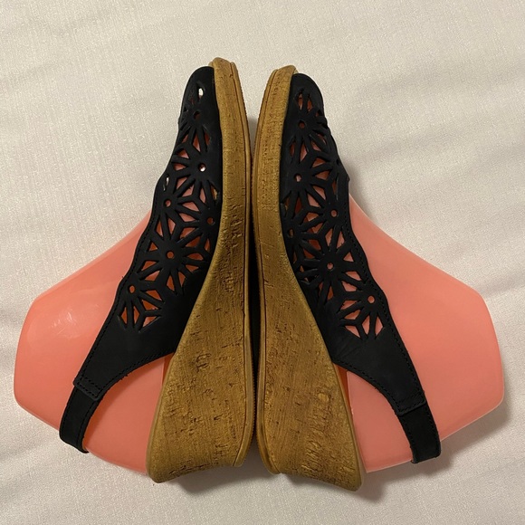 Spring Step Leather Wedge Sandals Lightweight Shoes Black 8.5 - Picture 4 of 8